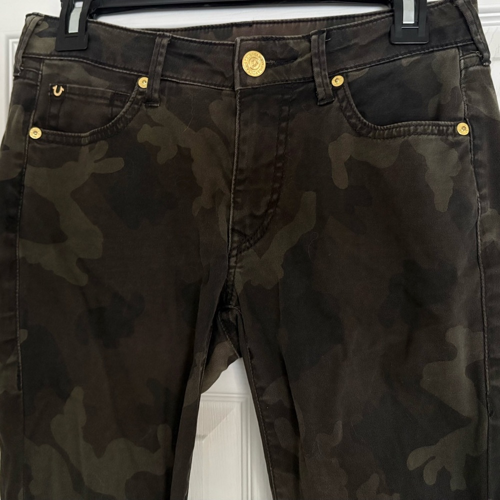 True Religion Olive & Dark Green Camo Skinny Jeans 27